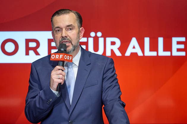 - Wien 12.06.2026 - Wahl ORF-Generaldirektor - Heute fand im ORF-Zentrum die vorgezogene Wahl des neuen Generaldirektors durch den ORF-Stiftungsrat statt. 9 Kandidatinnen waren zum heutigen Heraing vor dem Stiftungsrat geladen. Nach über 15 Stunden an Hearings der 9 KandidatInnen und der anschliessenden Wahl im Stiftungsrat wurde der die neue Generaldirektorin den Medien im Rahmen einer PK vorgestellt. PHOTO: der neue ORF-Generaldirektor Clemens Pig ehemaliger CEO der APA. Vienna (AUSTRIA) - Election of the ORF Director-General – Today, the ORF Foundation Board held an early election for the new Director-General at the ORF Centre. Österreichischer Rundfunk, öffentlich rechtlicher, Staatsfunk, Generaldirektorin, Wahl, ORF, TV, Radio 