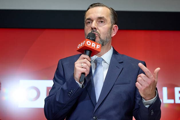 - Wien 12.06.2026 - Wahl ORF-Generaldirektor - Heute fand im ORF-Zentrum die vorgezogene Wahl des neuen Generaldirektors durch den ORF-Stiftungsrat statt. 9 Kandidatinnen waren zum heutigen Heraing vor dem Stiftungsrat geladen. Nach über 15 Stunden an Hearings der 9 KandidatInnen und der anschliessenden Wahl im Stiftungsrat wurde der die neue Generaldirektorin den Medien im Rahmen einer PK vorgestellt. PHOTO: der neue ORF-Generaldirektor Clemens Pig ehemaliger CEO der APA. Vienna (AUSTRIA) - Election of the ORF Director-General – Today, the ORF Foundation Board held an early election for the new Director-General at the ORF Centre. Österreichischer Rundfunk, öffentlich rechtlicher, Staatsfunk, Generaldirektorin, Wahl, ORF, TV, Radio 