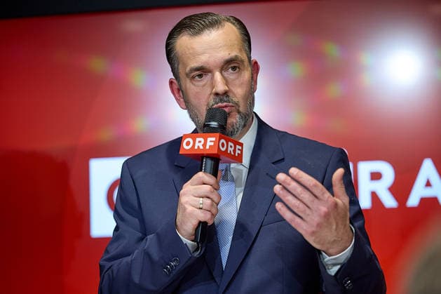 - Wien 12.06.2026 - Wahl ORF-Generaldirektor - Heute fand im ORF-Zentrum die vorgezogene Wahl des neuen Generaldirektors durch den ORF-Stiftungsrat statt. 9 Kandidatinnen waren zum heutigen Heraing vor dem Stiftungsrat geladen. Nach über 15 Stunden an Hearings der 9 KandidatInnen und der anschliessenden Wahl im Stiftungsrat wurde der die neue Generaldirektorin den Medien im Rahmen einer PK vorgestellt. PHOTO: der neue ORF-Generaldirektor Clemens Pig ehemaliger CEO der APA. Vienna (AUSTRIA) - Election of the ORF Director-General – Today, the ORF Foundation Board held an early election for the new Director-General at the ORF Centre. Österreichischer Rundfunk, öffentlich rechtlicher, Staatsfunk, Generaldirektorin, Wahl, ORF, TV, Radio 