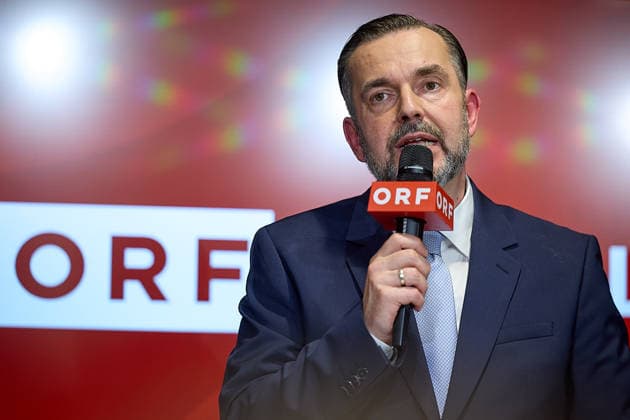 - Wien 12.06.2026 - Wahl ORF-Generaldirektor - Heute fand im ORF-Zentrum die vorgezogene Wahl des neuen Generaldirektors durch den ORF-Stiftungsrat statt. 9 Kandidatinnen waren zum heutigen Heraing vor dem Stiftungsrat geladen. Nach über 15 Stunden an Hearings der 9 KandidatInnen und der anschliessenden Wahl im Stiftungsrat wurde der die neue Generaldirektorin den Medien im Rahmen einer PK vorgestellt. PHOTO: der neue ORF-Generaldirektor Clemens Pig ehemaliger CEO der APA. Vienna (AUSTRIA) - Election of the ORF Director-General – Today, the ORF Foundation Board held an early election for the new Director-General at the ORF Centre. Österreichischer Rundfunk, öffentlich rechtlicher, Staatsfunk, Generaldirektorin, Wahl, ORF, TV, Radio 