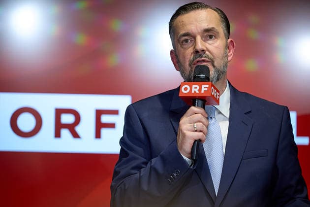 - Wien 12.06.2026 - Wahl ORF-Generaldirektor - Heute fand im ORF-Zentrum die vorgezogene Wahl des neuen Generaldirektors durch den ORF-Stiftungsrat statt. 9 Kandidatinnen waren zum heutigen Heraing vor dem Stiftungsrat geladen. Nach über 15 Stunden an Hearings der 9 KandidatInnen und der anschliessenden Wahl im Stiftungsrat wurde der die neue Generaldirektorin den Medien im Rahmen einer PK vorgestellt. PHOTO: der neue ORF-Generaldirektor Clemens Pig ehemaliger CEO der APA. Vienna (AUSTRIA) - Election of the ORF Director-General – Today, the ORF Foundation Board held an early election for the new Director-General at the ORF Centre. Österreichischer Rundfunk, öffentlich rechtlicher, Staatsfunk, Generaldirektorin, Wahl, ORF, TV, Radio 