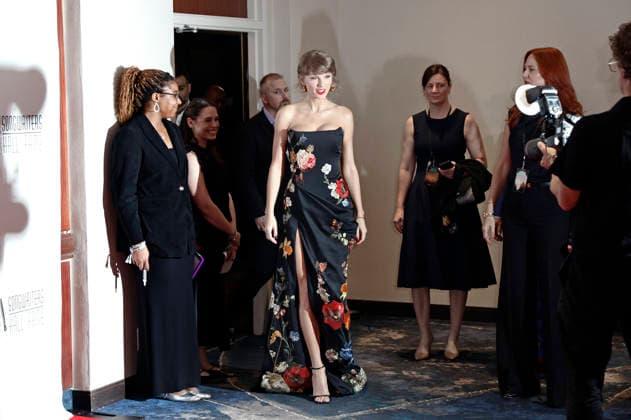Singer-songwriter Taylor Swift arrives on the red carpet at the 2026 Songwriters Hall of Fame Induction and Awards Gala at the New York Marriott Marquis on Thursday, June 11, 2026 in New York City.  NYP20260611201e PETERxFOLEY
