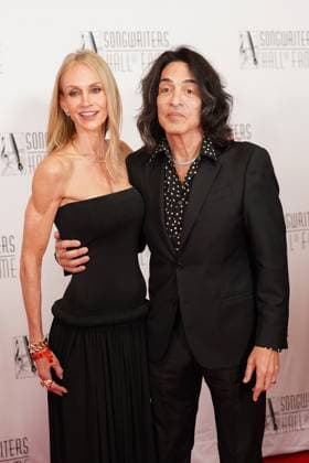 Erin Sutton, Paul Stanley at arrivals for 2026 Songwriters Hall of Fame, New York Marriott Marquis Hotel, New York, NY, June 11, 2026. Photo By: Kristin Callahan Everett Collection 2026 Songwriters Hall of Fame PUBLICATIONXNOTxINxCANxCHNxFRAxITAxJPNxNORxPOLxRUSxESPxUKxUSA