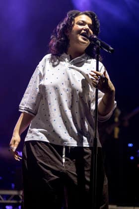 Lola Young performs at Manchester Apollo Lola Young performs at Manchester Apollo, Manchester, England, 11th June 2026, Credit:Mike Gray MIKE GRAY - B4227 Avalon  Copyright: xMikexGrayx xMIKExGRAYx-xB4227x xAvalonx 1109565658