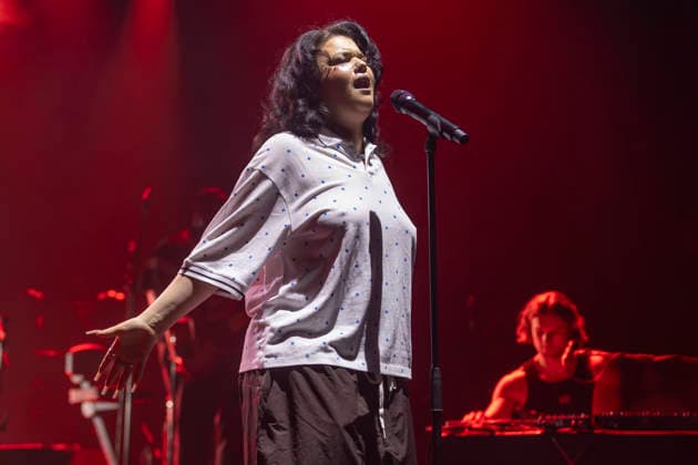 Lola Young performs at Manchester Apollo Lola Young performs at Manchester Apollo, Manchester, England, 11th June 2026, Credit:Mike Gray MIKE GRAY - B4227 Avalon  Copyright: xMikexGrayx xMIKExGRAYx-xB4227x xAvalonx 1109565679