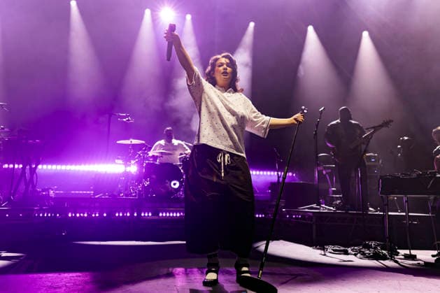 Lola Young performs at Manchester Apollo Lola Young performs at Manchester Apollo, Manchester, England, 11th June 2026, Credit:Mike Gray MIKE GRAY - B4227 Avalon  Copyright: xMikexGrayx xMIKExGRAYx-xB4227x xAvalonx 1109565894