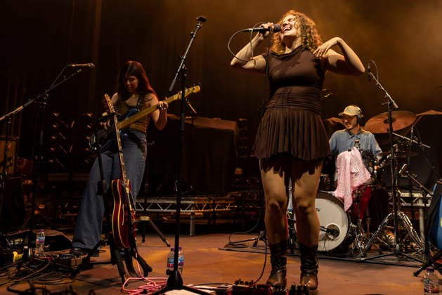Annabelle Dinda performs at Manchester Apollo Annabelle Dinda performs at Manchester Apollo, Manchester, England, 11th June 2026, Credit:Mike Gray MIKE GRAY - B4227 Avalon  Copyright: xMikexGrayx xMIKExGRAYx-xB4227x xAvalonx 1109566080