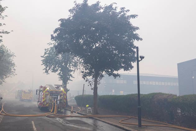 June 12, 2026, London, London, UK: London, UK. Emergency services are at the scene in Brent, north London, after a huge fire broke out in an electronic warehouse. London UK  - ZUMAl94_ 20260612_zaf_l94_002 Copyright: xMarcinxNowakx