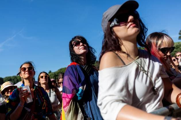 June 11, 2026, Porto, Portugal: Festival?goers watch InÃªs Marques Lucas performing during the Primavera Sound Porto 2026 at Parque da Cidade on the first day of the festival. Porto Portugal  - ZUMAs197 20260611_aaa_s197_573 Copyright: xDiogoxBaptistax