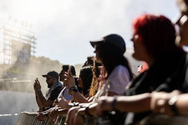 June 11, 2026, Porto, Portugal: Festival?goers watch InÃªs Marques Lucas performing during the Primavera Sound Porto 2026 at Parque da Cidade on the first day of the festival. Porto Portugal - ZUMAs197 20260611_aaa_s197_568 Copyright: xDiogoxBaptistax