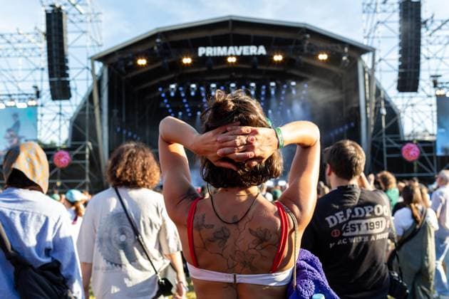 June 11, 2026, Porto, Portugal: Festival?goers attend a concert during the Primavera Sound Porto 2026 at Parque da Cidade on the first day of the festival. Porto Portugal - ZUMAs197 20260611_aaa_s197_580 Copyright: xDiogoxBaptistax