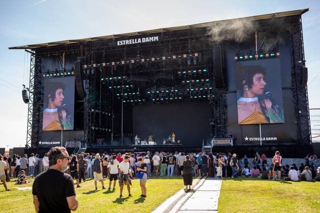 June 11, 2026, Porto, Portugal: Portuguese Singer Emmy Curl performs during the Primavera Sound Porto 2026 at Parque da Cidade. Porto Portugal - ZUMAs197 20260611_aaa_s197_591 Copyright: xDiogoxBaptistax