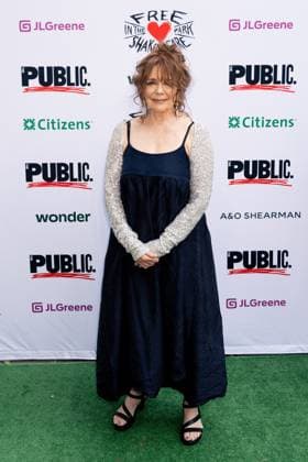 Deidre O Connell at arrivals for Opening Night of Free Shakespeare in the Park s ROMEO & JULIET, The Delacorte Theater in Central Park, New York, NY, June 11, 2026. Photo By: Ryan Billings Everett Collection Opening Night of Free Shakespeare in the Park s ROMEO & JULIET PUBLICATIONXNOTxINxCANxCHNxFRAxITAxJPNxNORxPOLxRUSxESPxUKxUSA