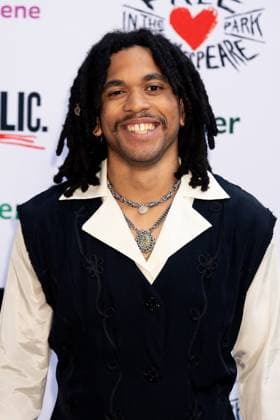 Miles Segura at arrivals for Opening Night of Free Shakespeare in the Park s ROMEO & JULIET, The Delacorte Theater in Central Park, New York, NY, June 11, 2026. Photo By: Ryan Billings Everett Collection Opening Night of Free Shakespeare in the Park s ROMEO & JULIET PUBLICATIONXNOTxINxCANxCHNxFRAxITAxJPNxNORxPOLxRUSxESPxUKxUSA