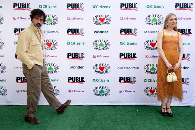 Hamish Linklater, Lily Rabe at arrivals for Opening Night of Free Shakespeare in the Park s ROMEO & JULIET, The Delacorte Theater in Central Park, New York, NY, June 11, 2026. Photo By: Ryan Billings Everett Collection Opening Night of Free Shakespeare in the Park s ROMEO & JULIET PUBLICATIONXNOTxINxCANxCHNxFRAxITAxJPNxNORxPOLxRUSxESPxUKxUSA