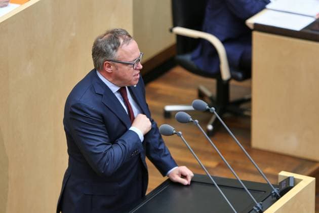 Berlin, Deutschland, 12.06.2026: Bundesrat: 1066. Sitzung des Bundesrates: Mario Voigt (CDU), Ministerpräsident des Freistaates Thüringen, hält eine Rede *** Berlin, Germany, 12 06 2026 Bundesrat 1066 Meeting of the Bundesrat Mario Voigt CDU , Minister President of the Free State of Thuringia, delivers a speech Copyright: xdtsxNachrichtenagenturx dts_122720