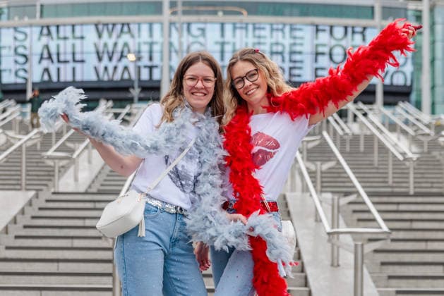 First arriving Harry Styles Fans, Wembley Park, UK Wembley Park, London, UK. 12th June 2026. Harry Styles fans arriving bright and early in Wembley Park for the first of an historic run of 12 shows at London s Wembley Stadium., Credit:Photo by Amanda Rose Amanda Rose Avalon United Kingdom, Middlesex, Wembley Park  Copyright: xPhotoxbyxAmandaxRosex xAmandaxRosex xAvalonx 1109652270