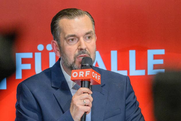 Â photonews.at - Wien, 12.06.2026. Neuwahl des Generaldirektors des ORF. Nach einem nicht öffentlichen Hearing und der darauf folgenden Beratung haben die 35 Stiftungsräte des ORF einen neuen Generaldirektor gewählt. PHOTO: Ex-APA-CEO Clemens Pig Election of the ORF Director General. Following a closed hearing and subsequent deliberations, the 35 members of the ORF Foundation Council have elected a new Director General. Medienpolitik, Medienstandort, Öffentlich-rechtlicher Rundfunk, Medienmanagement, Medienbranche, Digitalisierung, Transformation, Reformkurs, Unternehmensstrategie, Zukunftsstrategie, Medienzukunft, Führungskräfte, Management, Bestellung, Richtungsentscheidung, Governance, Stiftungsrat, Public Service, Public Br 