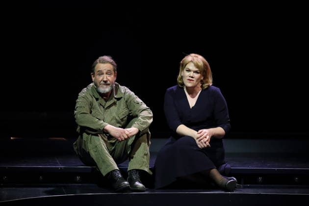 Thorsten Merten und Gisa Flake während der Fotoprobe für Mokka-Hits und Milchbar-Träume in der Komischen Oper im Schillertheater in Berlin, 11. Juni 2026. Revue von Axel Ranisch und Adam Benzwi. Musikalische Leitung Adam Benzwi. Szenische Einrichtung Axel Ranisch. Bühne Saskia Wunsch. Kostüme Alfred Mayerhofer. Premiere ist am 14. Juni 2026. Komische Oper Berlin Mokka-Hits und Milchbar-Träume *** Thorsten Merten and Gisa Flake during the photo rehearsal for Mokka Hits and Milk Bar Dreams at the Komische Oper im Schillertheater in Berlin, June 11, 2026 Revue by Axel Ranisch and Adam Benzwi Musical direction Adam Benzwi Scenic design Axel Ranisch Stage Saskia Wunsch Costumes Alfred Mayerhofer Premiere is on June 14, 2026 Komische O
