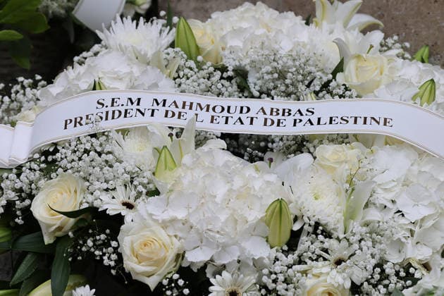 Fleurs et couronnes lors des obèques de Bernadette Chirac devant la Basilique Sainte Clotilde à Paris le 12 juin 2026 Jacovides Liewig Bestimage Flowers and wreaths at Bernadette Chiracs funeral outside the Basilica of Sainte Clotilde in Paris on 12 June 2026 Paris France  Copyright: xJacovidesx xLiewigx xBestimagexJacovidesx xLiewigx xBestimagex
