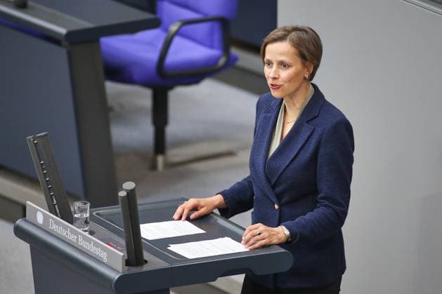 Berlin, Deutschland, 12.06.2026: Deutscher Bundestag: 84. Bundestagssitzung: Cornell-Anette Babendererde, CDU *** Berlin, Germany, 12 06 2026 German Bundestag 84 Bundestag session Cornell Anette Babendererde, CDU Copyright: xdtsxNachrichtenagenturx dts_122811