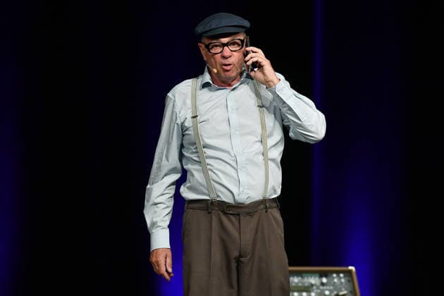 Herbert Knebels Affentheater - Voll Karacho! am 11.06.2026 in der Mathias-Jakobs-Stadthalle in Gladbeck Herbert Knebel ( Uwe Lyko ) steht am 11.06.2026 in der Mathias-Jakobs-Stadthalle in Gladbeck auf der Bühne *** Herbert Knebels Affentheater Voll Karacho on 11 06 2026 in the Mathias Jakobs Stadthalle in Gladbeck Herbert Knebel Uwe Lyko will be on stage on 11 06 2026 in the Mathias Jakobs Stadthalle in Gladbeck xRx