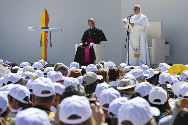 Pope Leo XIV Meets Organisations Working With Migrants in Tenerife - Canary Islands Pope Leo XIV meets with organisations working with migrants in Tenerife during his stay in the Canary Islands on June 12, 2026 on the seventh day of his pastoral visit to Spain. Addressing Church groups, charities and civil organisations in San Cristobal de La Laguna, during the final day of his Apostolic Journey to Spain, the Pope reflected on the role the Canary Islands continue to play as one of Europe s principal migration routes. The Canary Islands have become one of the European Union s busiest migration frontiers in recent years. Pope Leo XIV urged human traffickers to repent. Photo by (EV) Simone Risoluti Vatican Media ABACACAPRESS.COM Canary Islands  Copyright: xABACAx