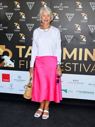 72nd Taormina Film Fest 2026 - Helen Mirren’s Photocall Helen Mirren poses during her photocall at the 72nd Taormina Film Fest in Taormina, Italy on June 10, 2026, alongside Tiziana Rocca and Bernardo Campo. Photo by D Avanzo Mangiarotti IPA ABACAPRESS.COM Taormina  Copyright: xD AvanzoxMaurizio IPA ABACAx