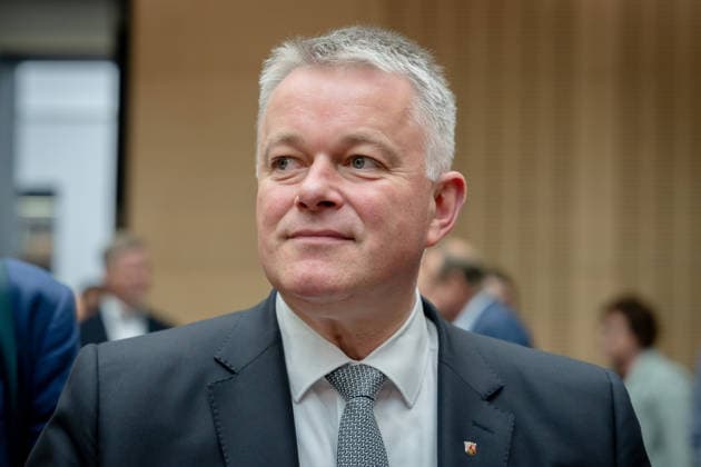 Sitzung, Bundesrat, Ministerpräsident, Gordon Schnieder, Rheinland-Pfalz Sitzung, Bundesrat, Berlin, Ministerpräsident, Gordon Schnieder, Rheinland-Pfalz Berlin Berlin GER *** Meeting, Federal Council, Minister President, Gordon Schnieder, Rhineland-Palatinate Meeting, Federal Council, Berlin, Minister President, Gordon Schnieder, Rhineland-Palatinate Berlin Berlin GER