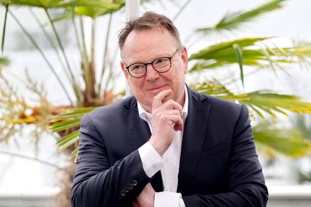 Kölns Oberbürgermeister Torsten Burmester (SPD) bei der Eröffnung der neuen Schaugewächshäuser in der Kölner Flora. Das Stahl-Glasgebäude zeigt eine große Auswahl exotischer Pflanzen und ist fortan wieder der Öffentlichkeit zugänglich. Köln, 12.06.2026 NRW Deutschland *** Colognes Lord Mayor Torsten Burmester SPD at the opening of the new show greenhouses at Cologne Flora The steel and glass building displays a large selection of exotic plants and is now open to the public again Cologne, 12 06 2026 NRW Germany Copyright: xChristophxHardtx