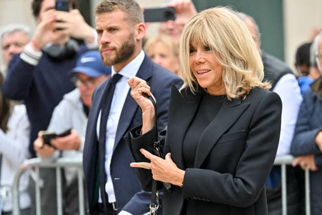 Brigitte Macron, la première dame de France, aux obèques de B Chirac en la basilique Sainte Clotilde à Paris 7ème le 12 juin 2026 The former first lady of France died on June 5, 2026 at the age of 93 Jacovides Liewig Bestimage The funeral of B Chirac in the Sainte Clotilde Basilica in Paris 7th arrondissement on June 12, 2026 The former first lady of France died on June 5, 2026 at the age of 93 Paris France  Copyright: xJacovidesx xLiewigx xBestimagexJacovidesx xLiewigx xBestimagex