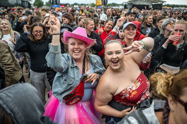 Fans of Czech singer Ben Cristovao enjoy the Rock for People music festival in Hradec Kralove, Czech Republic, June 12, 2026. (CTKxPhoto DavidxTanecek) CTKPhotoP2026061206030  CTKPhotoP2026061206030