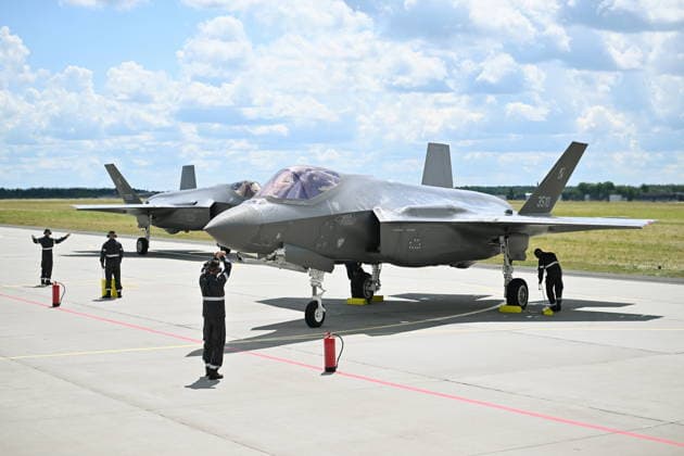 RECORD DATE NOT STATED !!!!! NO RUSSIA AND POLAND !!!! 12.06.2026 LASK 12 06 2026 LASK COMBAT AIR BASE OFFICIAL WELCOME OF THE NEW F-35 COMBAT AIRCRAFT F-35 F 35 BAZA LOTNICTWA BOJOWEGO OFICJALNE PRZYWITANIE NOWEGO SAMOLOTU BOJWEGO F35 F-35 F 35 FOT DAMIAN BURZYKOWSKI NEWSPIX.PL NEWSPIX.PL --- newspix.pl 