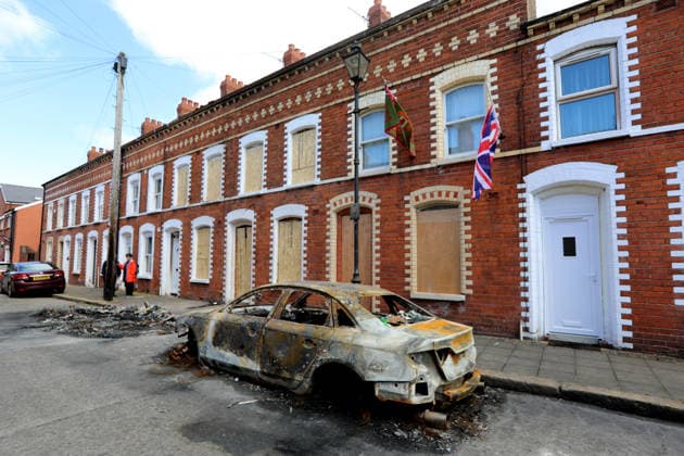 Aftermath of the race riots in Belfast BELFAST, NORTHERN IRELAND - JUNE 12: A view of a burned car on the street as a clean-up operation is under way after a race riots erupted in Belfast, Northern Ireland, on June 12, 2026. Twelve police officers were injured and 27 people made homeless during two nights of unrest. Conor McCaughley Anadolu Belfast Northern Ireland. Editorial use only. Please get in touch for any other usage.  Copyright: x2026xAnadoluxConorxMcCaughleyx
