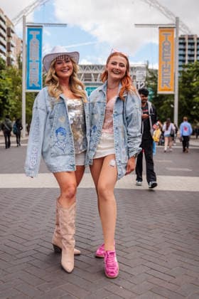 First arriving Harry Styles Fans, Wembley Park, UK Wembley Park, London, UK. 12th June 2026. Harry Styles fans, in custom made outfits, flock to Wembley Park for the first of an historic run of 12 shows at London s Wembley Stadium., Credit:Photo by Amanda Rose Amanda Rose Avalon United Kingdom, Middlesex, Wembley Park, Olympic Way  Copyright: xPhotoxbyxAmandaxRosex xAmandaxRosex xAvalonx 1109698871