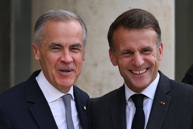 The President of the Republic, Emmanuel Macron, welcomed the Prime Minister of Canada, Mark Carney, to the Élysée Palace on 12 June 2026 - 12 06 2026 - France Ile-de-France (region) Paris -  JulienxMattiax xLexPictorium LePictorium_0335855