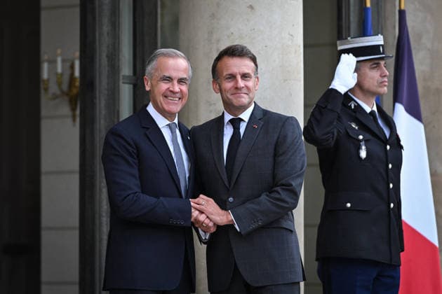 Emmanuel Macron welcomes Mark Carney at the Elysee FA French President Emmanuel Macron welcomes Prime Minister of Canada Mark Carney at the Elysee Palace in Paris on June 12, 2026. Photo by Firas Abdullah ABACAPRESS.COM Paris Ile-de-France France  Copyright: xAbdullahxFiras ABACAx