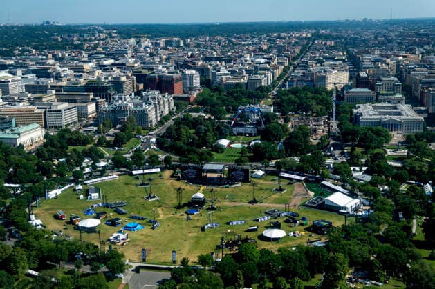 The Ultimate Fighting Championship (UFC) Freedom 250 arena and fan fest is seen from the Washington Monument in Washington, DC on Friday, June 12, 2026. President Donald Trump is hosting a series of fighting matches on the South Lawn on Flag Day and his 80th birthday, June 14, in honor of America s 250th birthday.  WAP20260612368 BONNIExCASH