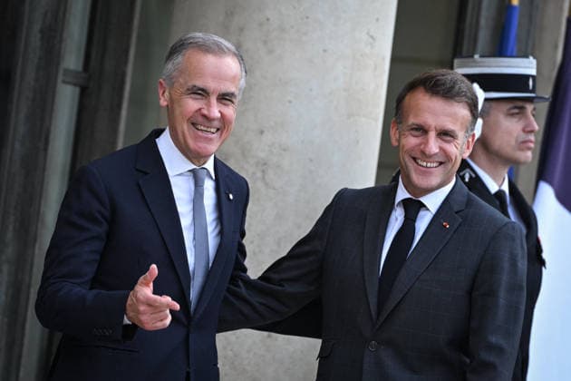 Emmanuel Macron welcomes Mark Carney at the Elysee FA French President Emmanuel Macron welcomes Prime Minister of Canada Mark Carney at the Elysee Palace in Paris on June 12, 2026. Photo by Firas Abdullah ABACAPRESS.COM Paris Ile-de-France France  Copyright: xAbdullahxFiras ABACAx