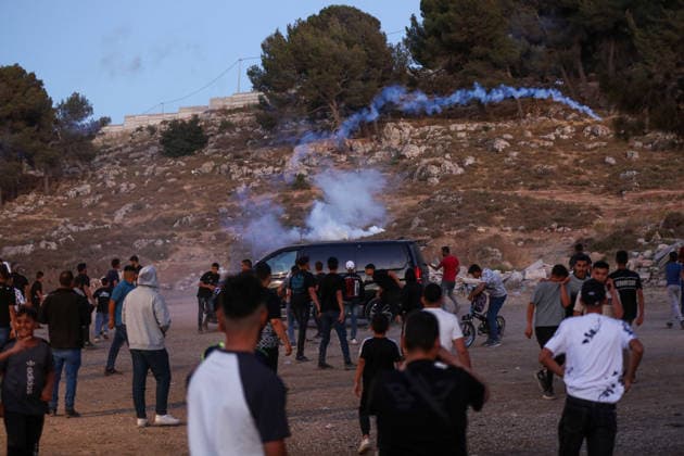 Israeli forces carry out a raid in the Solomon s Pools area in Bethlehem BETHLEHEM, WEST BANK, PALESTINE - JUNE 12: Israeli soldiers use sound and tear gas canisters to disperse Palestinian civilians, who visit Solomon’s Pools, during a raid in the village of Al-Hadr, Bethlehem, West Bank, Palestine on June 12, 2026. Wisam Hashlamoun Anadolu Bethlehem West Bank. Editorial use only. Please get in touch for any other usage.  Copyright: x2026xAnadoluxWisamxHashlamounx