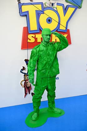 These are the celebrities who did not want to miss the premiere of Toy Story 5 Edgar Caro attends the premiere of the movie Toy Story 5, June 12, 2026, in Madrid Spain MOVIE TOY STORY 5 PREMIERE FAMOSOS Madrid Madrid Madrid Spain  Copyright: xFranciscoxGuerrax 7592930