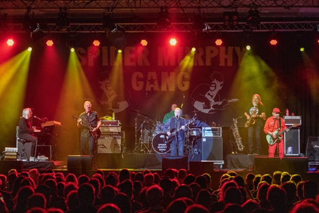 Spider Murphy Gang in Bonn - 12.06.26 Die bayrische Rock N Roll Band Spider Murphy Gang beiim Live Auftritt im Brückenforum Bonn - 12.06.26 Bonn Beuel Nordrhein-Westfalen Deutschland *** Spider Murphy Gang in Bonn 12 06 26 The Bavarian Rock N Roll Band Spider Murphy Gang performing live at Brückenforum Bonn 12 06 26 Bonn Beuel Nordrhein Westfalen Germany Copyright: xMarcxJohnx