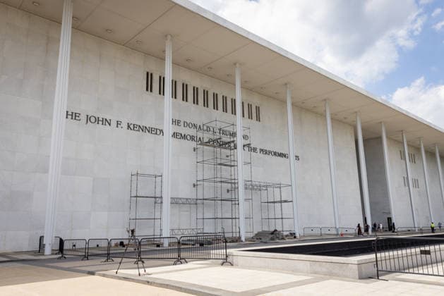 Kennedy Center Trump Name removal in DC WASHINGTON, DC - JUNE 12: Scaffolding is seen on the facade of the Kennedy Center, ahead of the removal of President Trump’s name from the building, in Washington, DC on June 12, 2026. Nathan Posner Anadolu Washington DC United States. Editorial use only. Please get in touch for any other usage.  Copyright: x2026xAnadoluxNathanxPosnerx