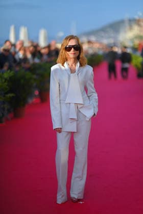 40th Cabourg Film Festival Day 3 FC Isabelle Huppert attend the red carpet during Day Three of the 40th Cabourg Film Festival on June 12, 2026 in Cabourg, France. Photo by Franck Castel ABACAPRESS.COM Cabourg  Copyright: xCastelxFranck ABACAx