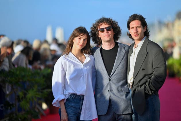 40th Cabourg Film Festival Day 3 FC Clara Pacini, Paul Rigoux and Abraham Wapler attend the red carpet during Day Three of the 40th Cabourg Film Festival on June 12, 2026 in Cabourg, France. Photo by Franck Castel ABACAPRESS.COM Cabourg  Copyright: xCastelxFranck ABACAx
