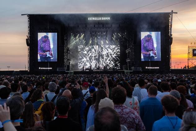 June 12, 2026, Porto, Portugal: Porto, Portugal, 12 June 2026. British shoegaze band Slowdive perform during Primavera Sound Porto 2026 at Parque da Cidade. Porto Portugal - ZUMAs197 20260612_aaa_s197_314 Copyright: xDiogoxBaptistax