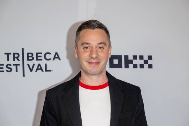 Dear England Premiere, 25th Tribeca Film Festival, New York, USA - 12 Jun 2026 James Graham attends Dear England Premiere during the 2026 Tribeca Film Festival at the SVA Theatre on June 12, 2026 in New York City. New York United States Copyright: xRonxAdarx xSOPAxImagesx _radar_england_06122026_00047