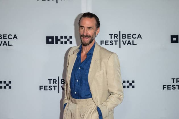 Dear England Premiere, 25th Tribeca Film Festival, New York, USA - 12 Jun 2026 Joseph Fiennes attends Dear England Premiere during the 2026 Tribeca Film Festival at the SVA Theatre on June 12, 2026 in New York City. New York United States Copyright: xRonxAdarx xSOPAxImagesx _radar_england_06122026_00189