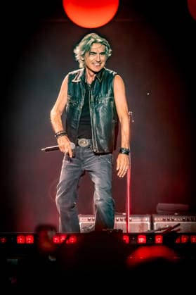Music Concert - LIGABUE - CERTE NOTTI TOUR 2026 Ligabue during LIGABUE - CERTE NOTTI TOUR 2026, Music Concert in ROME, Italy, June 12 2026 ROME STADIO OLIMPICO DI ROMA Italy Copyright: xTommasoxNotarangelox xLiveMediax LPM_2514558