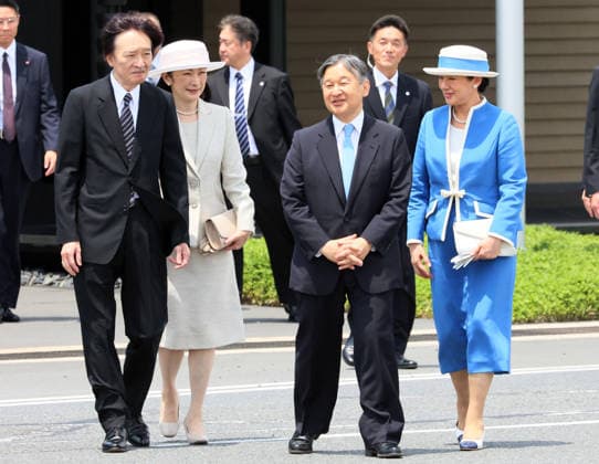 June 13, 2026, Tokyo, Japan - Japanese Emperor Naruhito (2nd R) and Empress Masako (R) walk with Crown Prince Akishino (L) and Crown Princess Kiko (L) as Emperor and Empress leave to Netherlands at the Tokyo International Airport on Saturday, June 13, 2026. Japanese royal couple will visit Netherlands and Belgium from June 13 through 26. (photo by Yoshio Tsunoda AFLO)  aflo_334258768